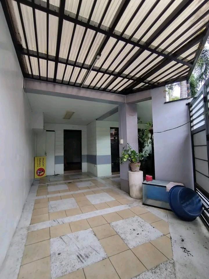 Brgy Veterans Village 63.14 sqm House in Bago Bantay Quezon City RUSH