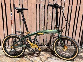 Camp Chameleon Gold folding bike