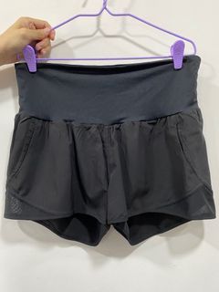 (Category: ) located in . Submitted by mumofthreee.maternity (Listing ID 1190843540, Image 1). Description: .