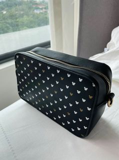 (Category: ) located in . Submitted by Preloved365 (Listing ID 1190752944, Image 1). Description: .