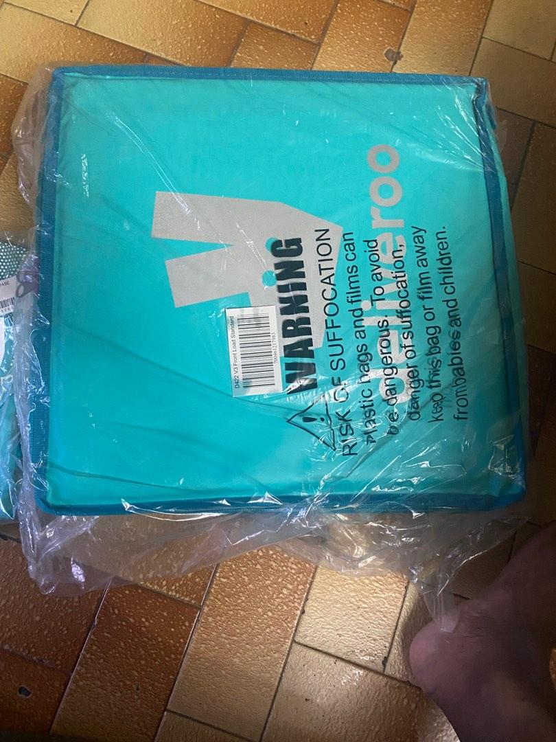 Deliveroo thermal bag, halal bag and short sleeve base, Motorcycles