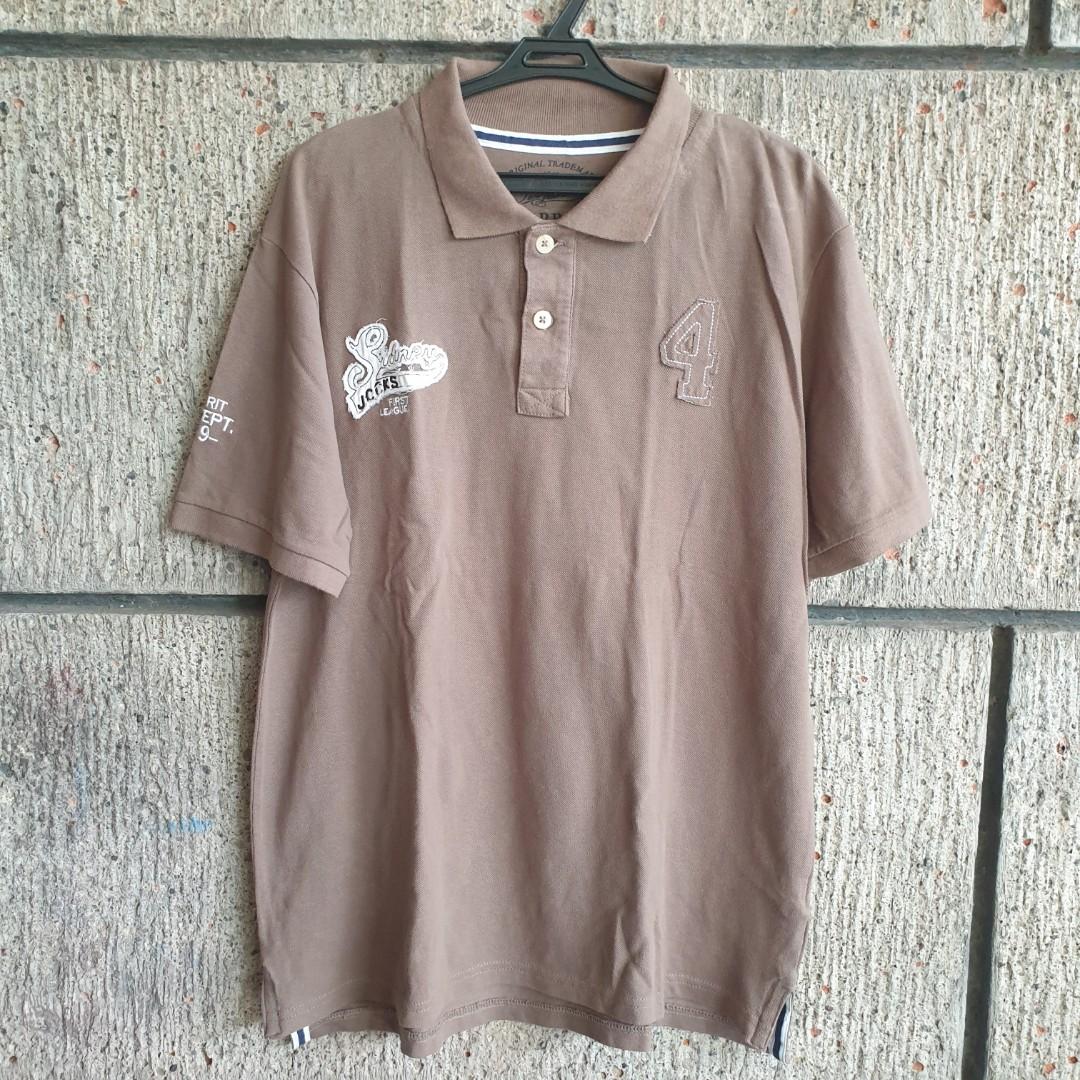 Esprit Polo Shirt (Category: Tshirts & Polo Shirts ) located in Valenzuela. Submitted by phase2shop (Listing ID 1190788318, Image 1). Description: XL no flaws.
