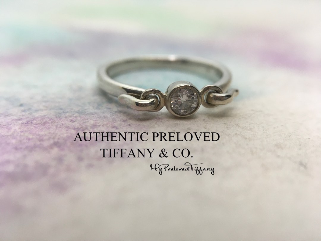 Excellent Authentic Tiffany Co. Elsa Peretti Diamond 0.10ct Swan
