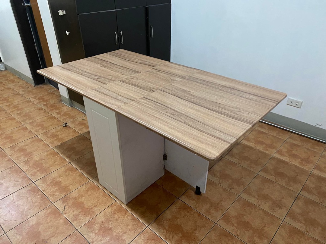 Foldable Office Table / Home Workstation (2 to 4 seating capacity), Furniture & Home Living