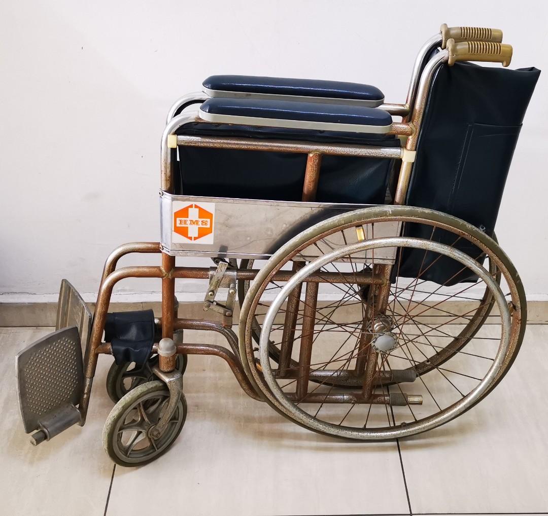 Free wheelchairs store for seniors