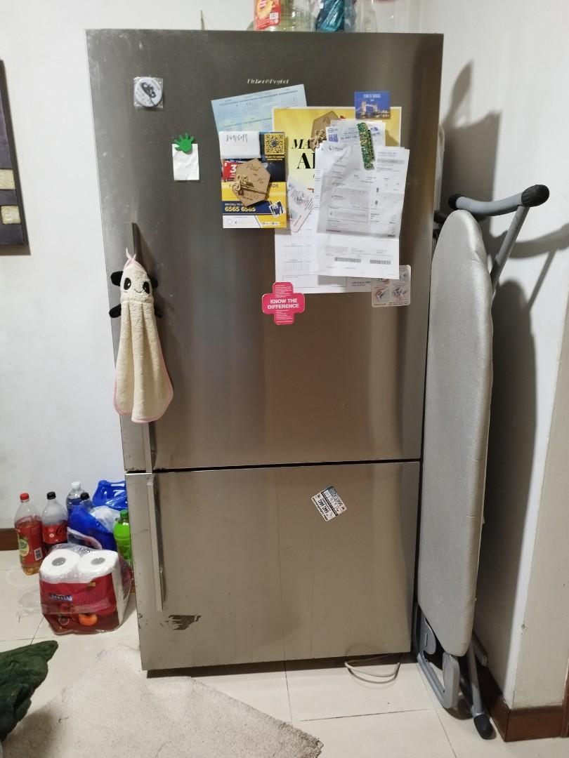 Fridge Fisher & Paykel Not Working, Furniture & Home Living, Bathroom