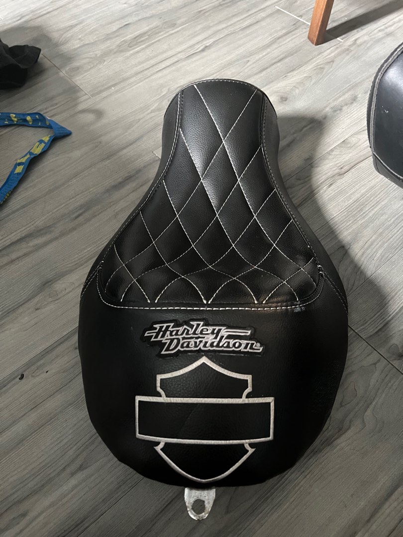 harley davidson single seat