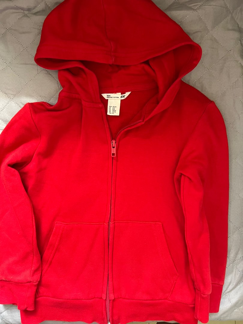 Hm red jacket shop