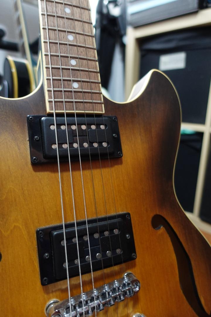 Ibanez Artcore AS53TF Semihollow electric guitar for 290, Hobbies