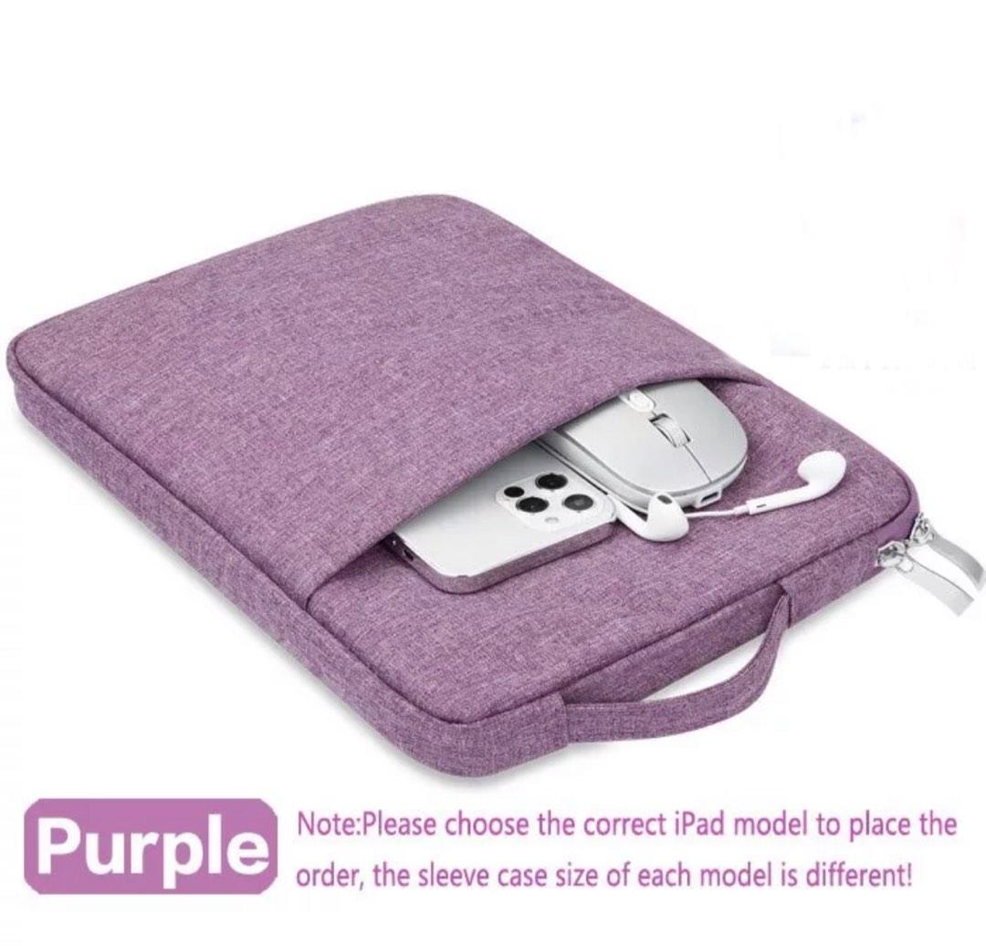 Ipad bag case (Category: Laptop Bags & Sleeves) located in Mandaluyong City. Submitted by annab11 (Listing ID 1190804485, Image 1). Description: Velvet lining inside para hindi magasgasan ipad. Perfect for smaller size ipads. Rfs: di kasya yung ipad air 5 ko kapag may case pa. Kasya yung ipad if tanggalin ko yung case nya..