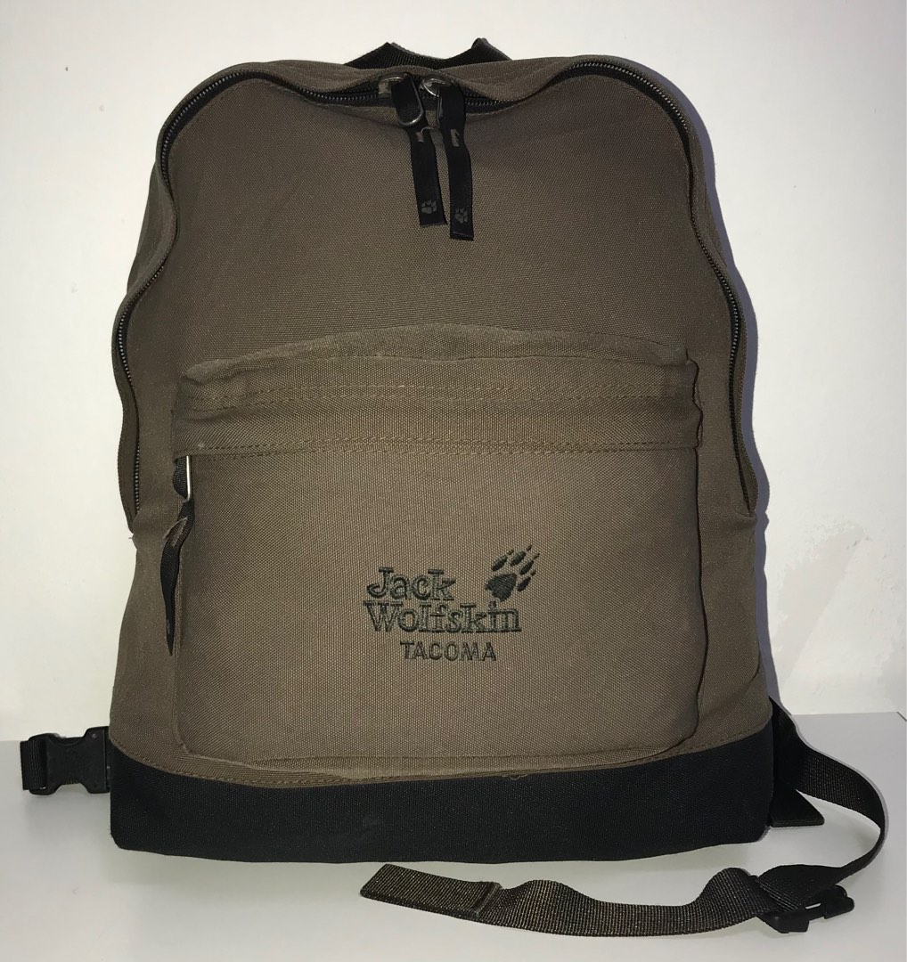 JACK WOLFSKIN BACKPACK, Men's Fashion, Bags, Backpacks on Carousell