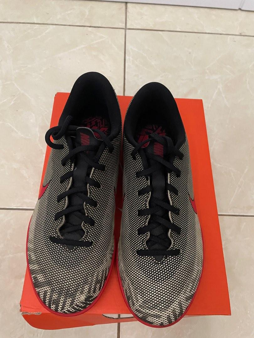 JR Vapor 12 Academy GS NJR IC Fesyen Pria Sepatu Sneakers di