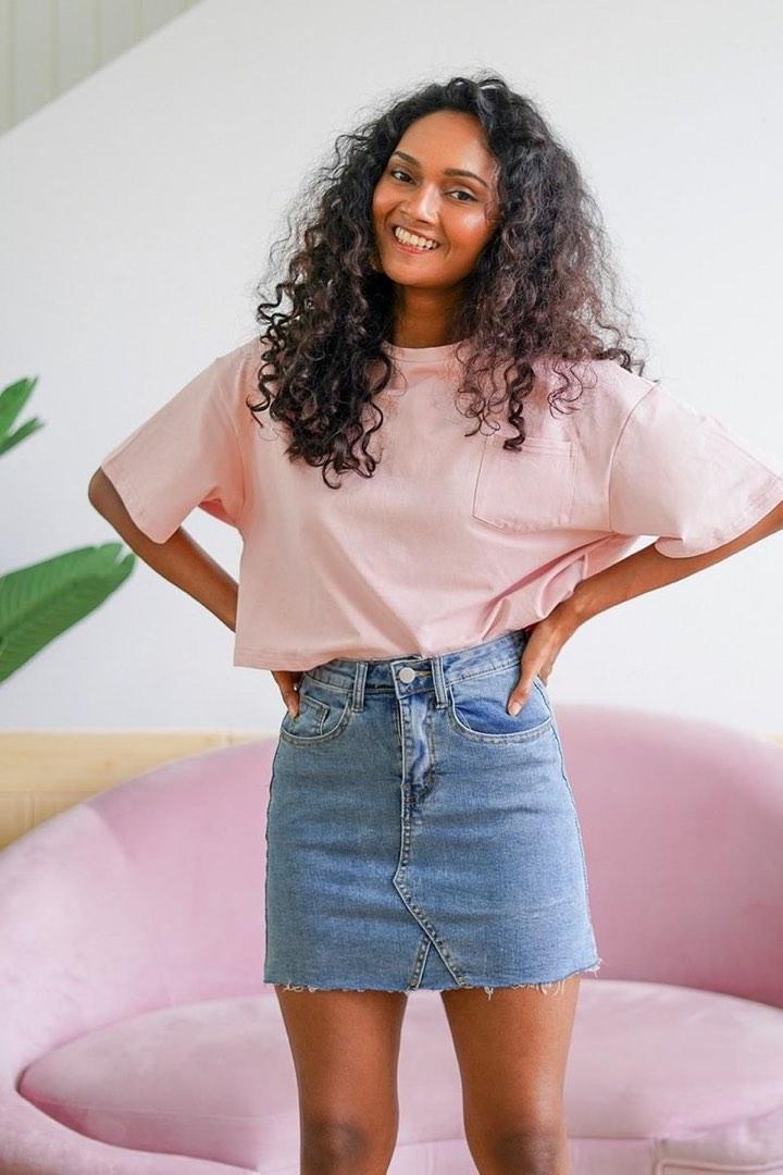 Dark wash high hotsell waisted denim skirt