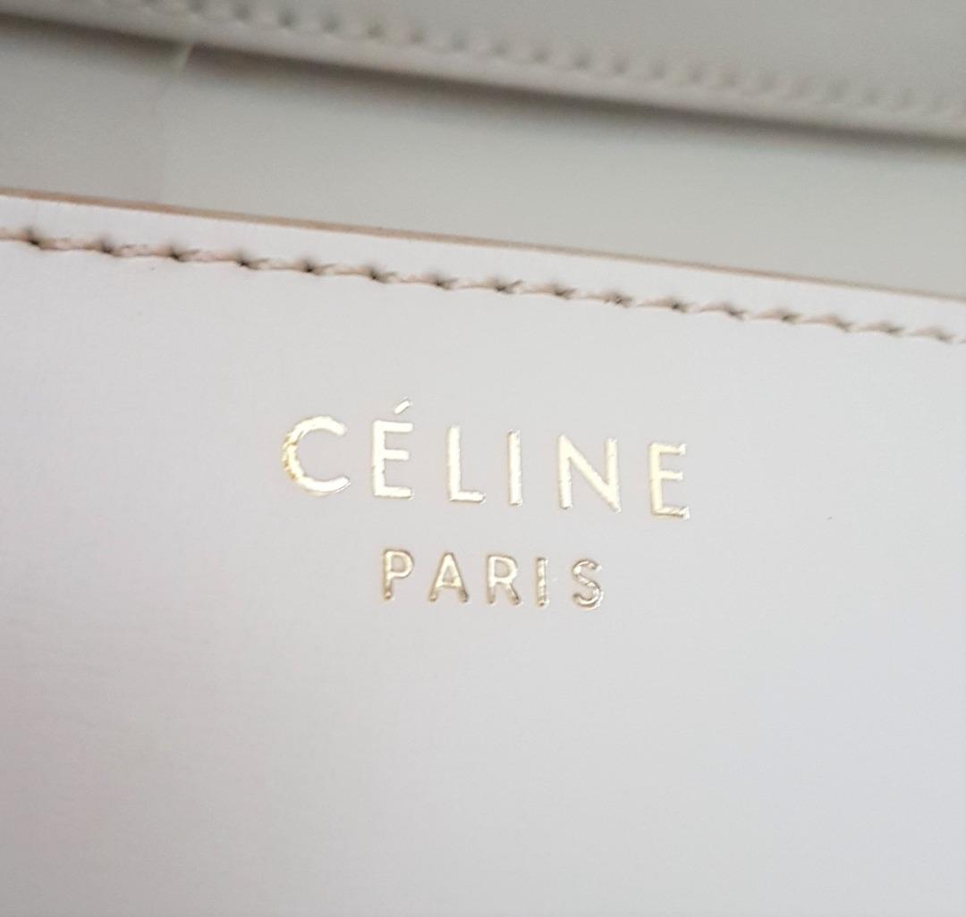 CELINE “Triomphe” Canvas Multi-Pochette W. Removable Shoulder