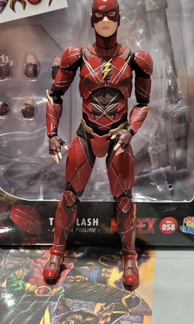 Flash mafex top