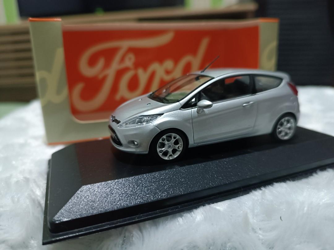 Minichamps ford fiesta 2025