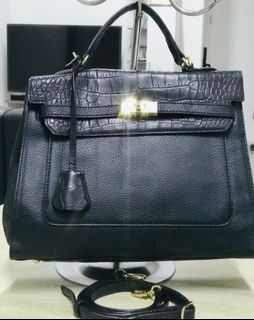 (Kategori: ) berada di . Dikirim oleh Silakandibeli (ID iklan 1190748814, Gambar 1). Deskripsi: .