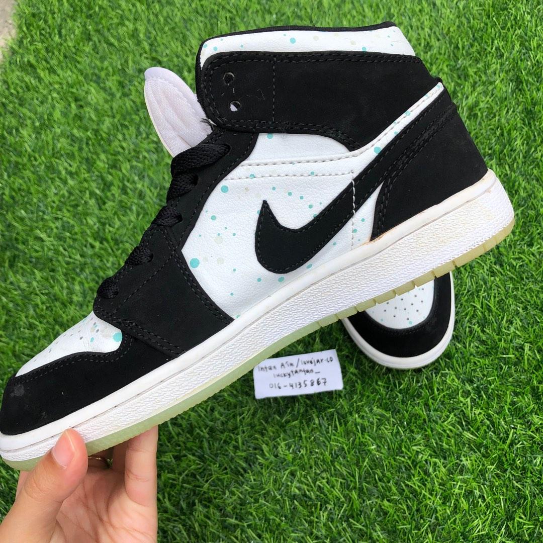 Jordan 1 mid shop white black teal tint