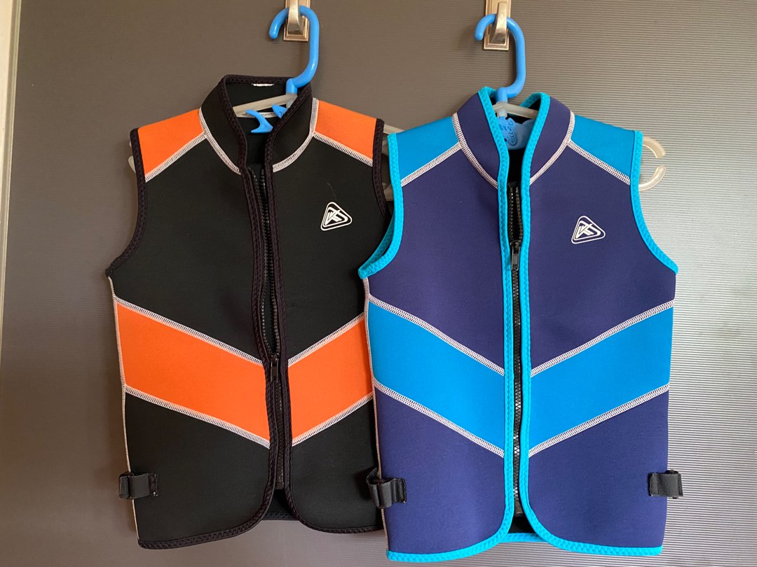 Neoprene swim vests for ages 57, Babies & Kids, Babies & Kids Fashion