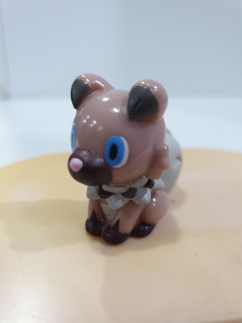 Rockruff figure discount