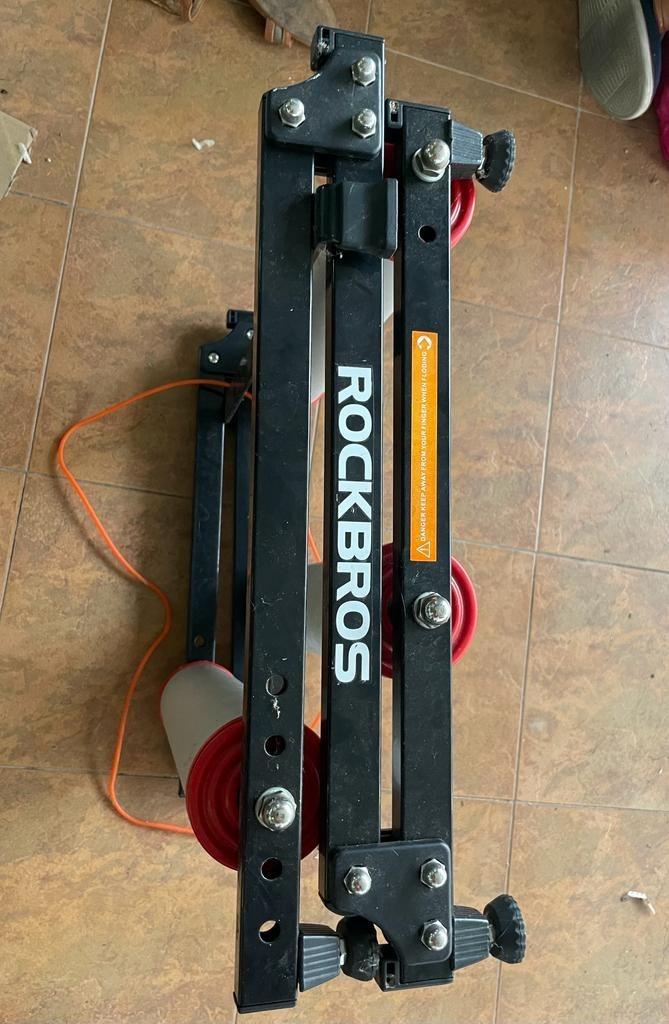 RockBros Bicycle Roller Trainer, Sports Equipment, Bicycles & Parts