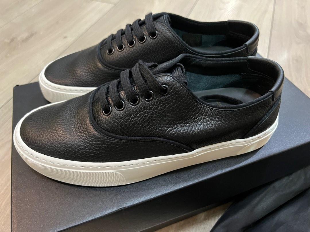 Saint laurent moon plus 39.5 Men s Fashion Footwear Sneakers on Carousell