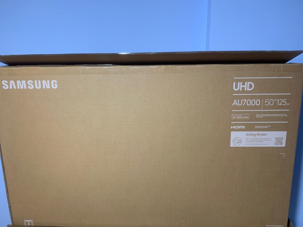 Samsung tv boxes, TV & Home Appliances, TV & Entertainment, TV on Carousell