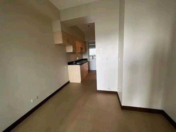 Sheridan Towers 28 sqm unit in Pineda Pasig City RUSH SALE, Property