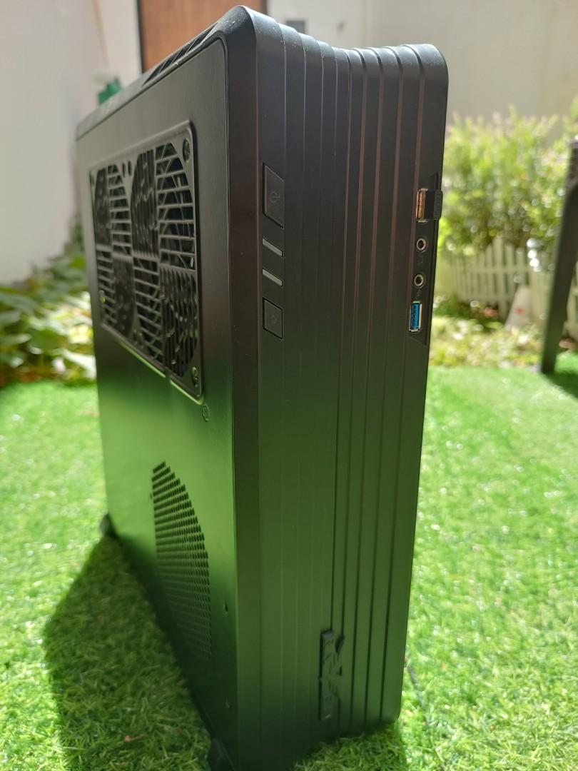 Silverstone Raven Z01 ITX Case, Computers & Tech, Parts & Accessories ...