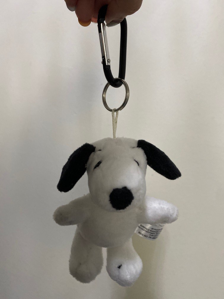 Snoopy keychain, Hobbies & Toys, Toys & Games on Carousell