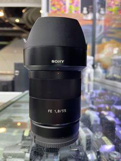 開梱 設置?無料 】 【最安値】SONY FE ZA 55/1.8 レンズ(単焦点) - www