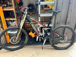 Specialized Enduro S-Works Carbon Fibre 26” Full Suspension Mountain Bike MTB - Needs work!