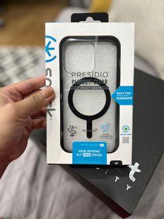Speck magsafe case black transparent