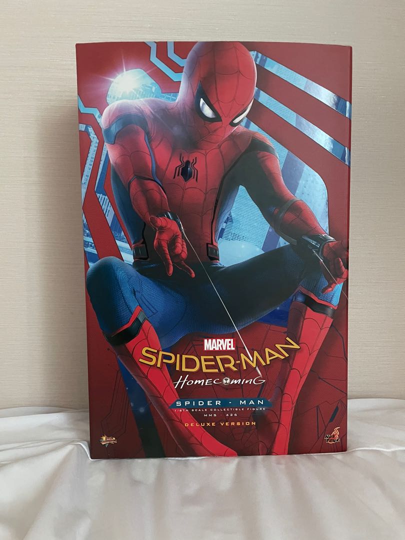 Marvel Spider Man Homecoming 1/6 Scale collectible Figure (Deluxe