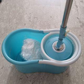 Spin Mop with bucket