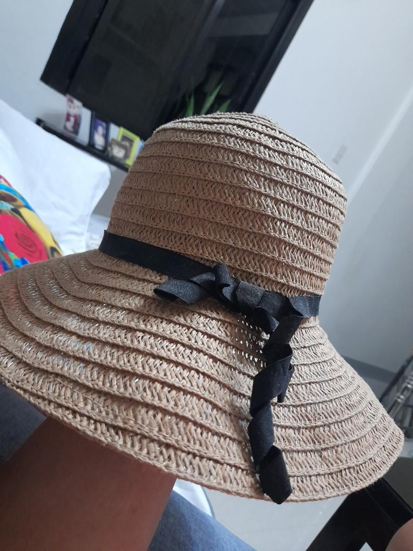 Straw Hat, Women's Fashion, Watches & Accessories, Hats & Beanies on