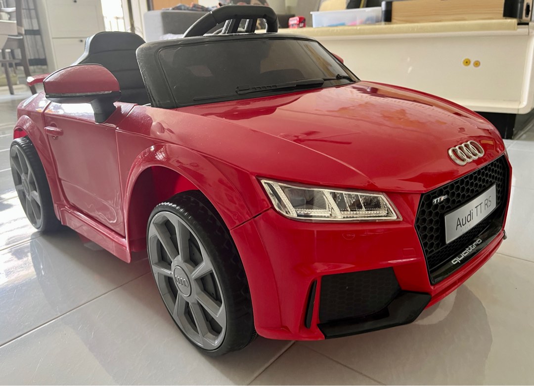 tc003-authentic-by-audi-electrical-toy-racing-car-for-kids-with-remote