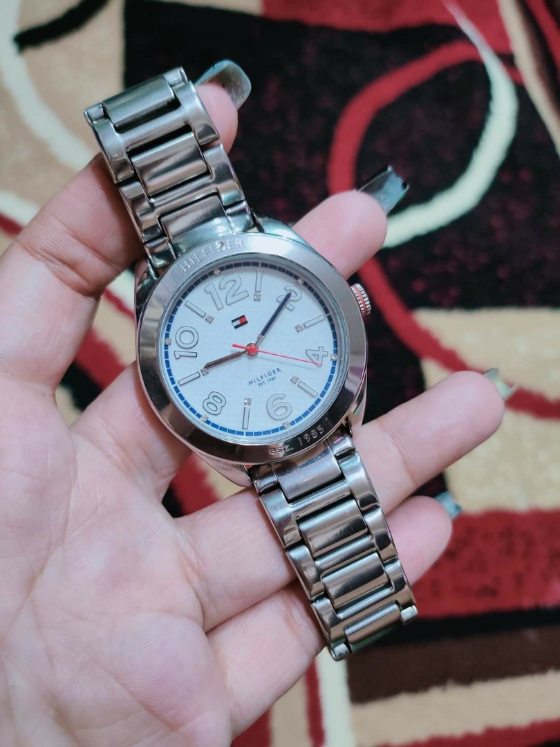 hæk Vejrtrækning Endelig Tommy Hilfiger ladies watch, Women's Fashion, Watches & Accessories,  Watches on Carousell