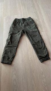 Uniqlo windproof pant for kid