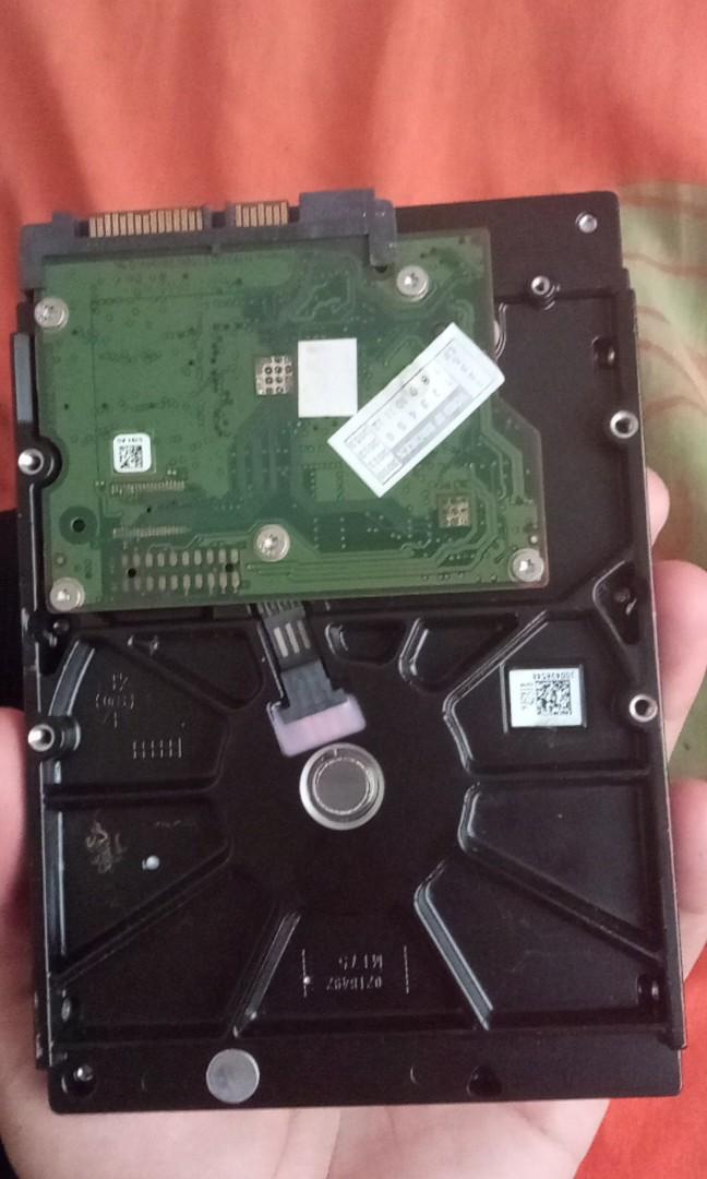 250 gig hdd (Category: Computer Parts) located in Batangas. Submitted by ambetband13 (Listing ID 1190945234, Image 1). Description: Seagate Barracuda ST250DM000 250GB 7200RPM SATA3/SATA 6.0 GB/s 16MB Hard Drive (3.5 inch).