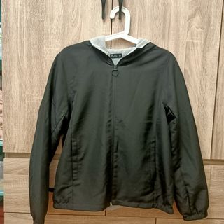 由 shellimay0016 (刊登 ID 1190913460，圖片 1) 提交，位於 的 (類別：)，說明：。