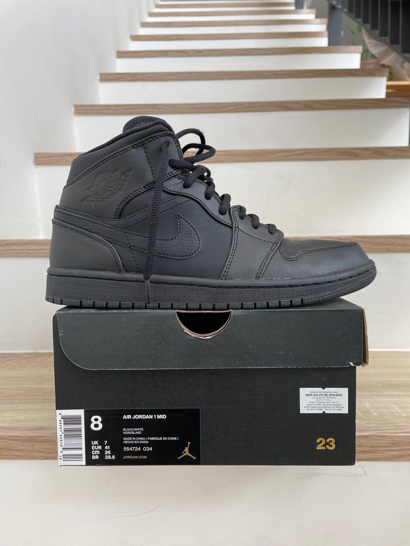 Air Jordan 1 Mid Black White