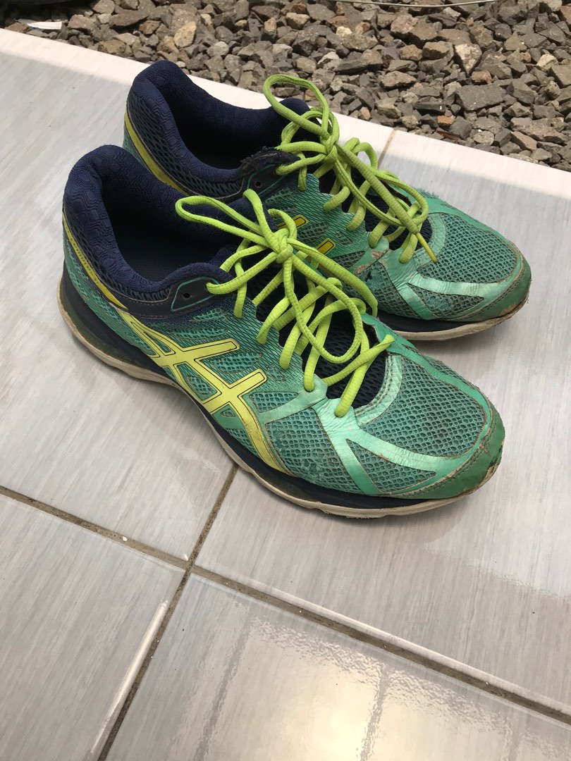 Asics Gel Cumulus 17 Running Fesyen Pria Sepatu Sneakers di