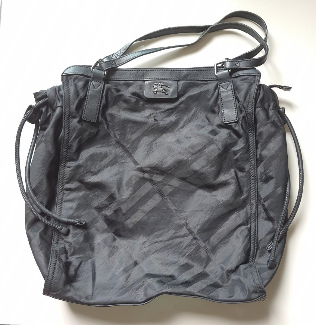 Black burberry tote hot sale