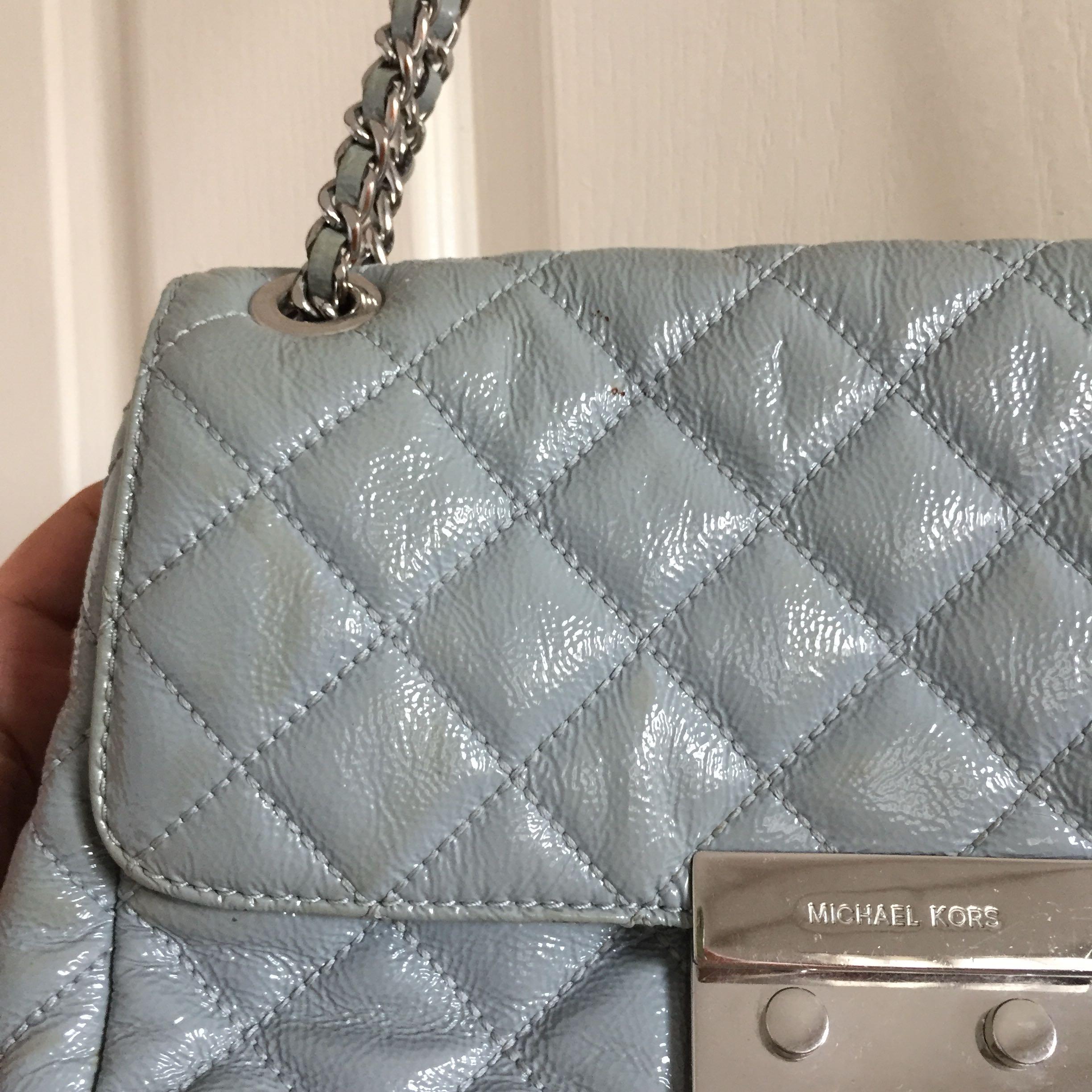 AUTHENTIC MICHAEL KORS with tag in baby blue (Category: Luxury Bags & Wallets) located in Leyte. Submitted by byebabies (Listing ID 1190923706, Image 3). Description: Has color transfers. BAWAL SA MAARTE PWEDE SA MADISKARTE. I dont know how to remove the transfer. hindi naman halata kasi mostly asa likod ng bag. PLEASE DO NOT OFFER IF YOU ARE NOT DECIDED TO GET THE ITEM. Lets not waste each others time. Be a responsible buyer. I WILL BE POSTING J