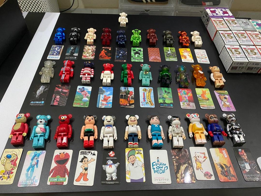 Bearbricks (Category: Designer & Blind Box Toys) located in Alor Gajah. Submitted by Lazz15 (Listing ID 1191025091, Image 3). Description: condition display cantik rm 20 setiap satu.