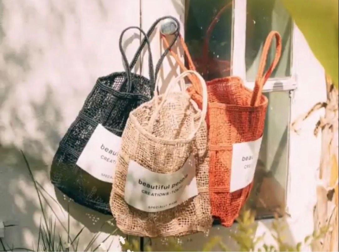 Beautiful people tote bag outlet