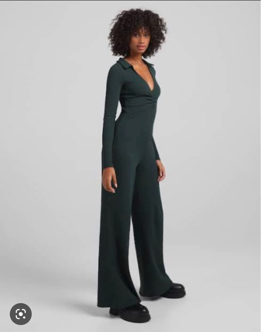 BERSHKA Green Jumpsuit, Women's Fashion, Dresses & Sets, Jumpsuits on