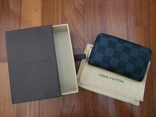 Brand New Authentic Louis Vuitton Card Holder