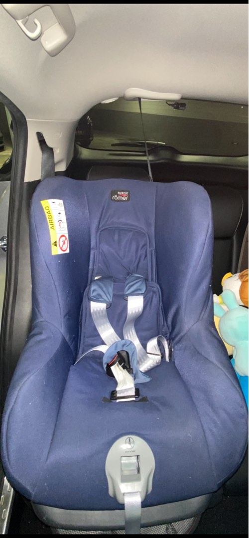 Britax Romer Car Seat (Free car seat protector), Babies & Kids, Going